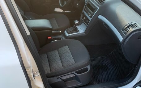 Skoda Octavia, 2011 год, 450 000 рублей, 8 фотография