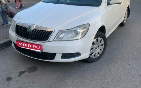 Skoda Octavia, 2011 год, 450 000 рублей, 2 фотография