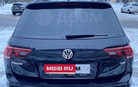 Volkswagen Tiguan II, 2017 год, 1 750 000 рублей, 6 фотография