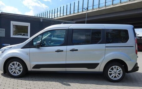 Ford Transit Connect, 2022 год, 2 290 000 рублей, 5 фотография