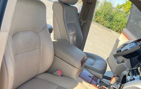 Toyota Land Cruiser 200, 2012 год, 3 100 000 рублей, 7 фотография