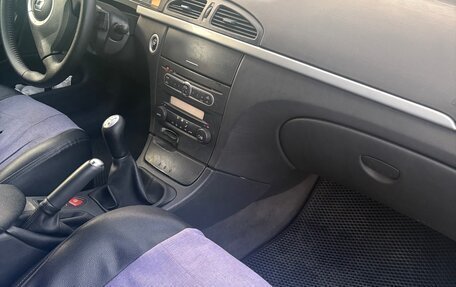 Renault Laguna II, 2006 год, 300 000 рублей, 16 фотография