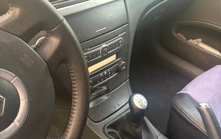 Renault Laguna II, 2006 год, 300 000 рублей, 15 фотография