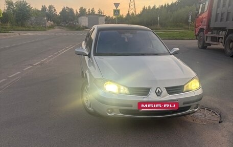 Renault Laguna II, 2006 год, 300 000 рублей, 10 фотография