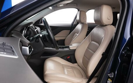Jaguar F-Pace, 2017 год, 2 557 051 рублей, 10 фотография