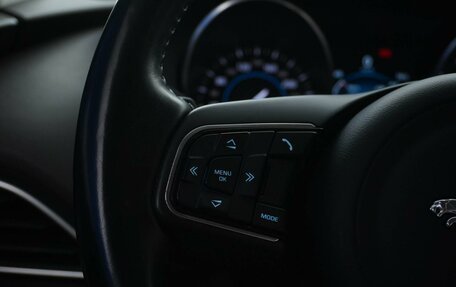 Jaguar F-Pace, 2017 год, 2 557 051 рублей, 12 фотография