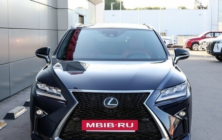 Lexus RX IV рестайлинг, 2017 год, 3 749 000 рублей, 2 фотография