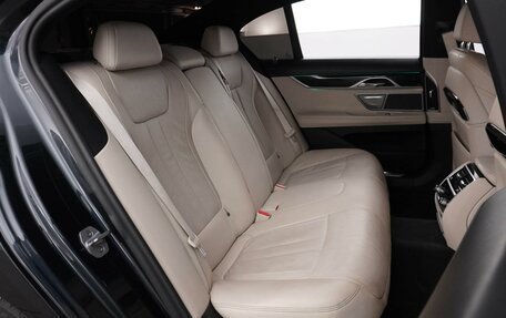 BMW 7 серия, 2017 год, 4 300 000 рублей, 7 фотография