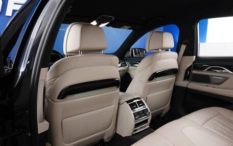 BMW 7 серия, 2017 год, 4 300 000 рублей, 11 фотография