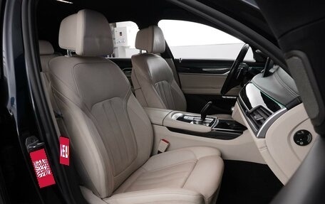 BMW 7 серия, 2017 год, 4 300 000 рублей, 8 фотография