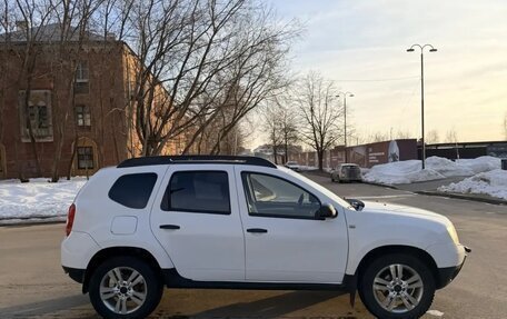 Renault Duster I рестайлинг, 2014 год, 650 000 рублей, 2 фотография