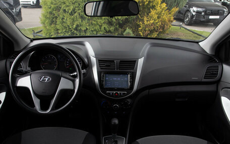 Hyundai Solaris II рестайлинг, 2011 год, 698 000 рублей, 11 фотография