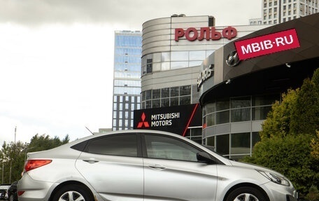 Hyundai Solaris II рестайлинг, 2011 год, 698 000 рублей, 3 фотография