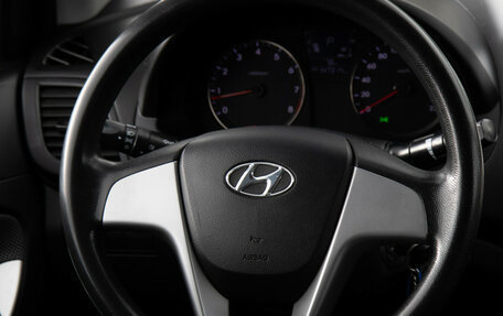 Hyundai Solaris II рестайлинг, 2011 год, 698 000 рублей, 17 фотография