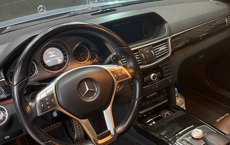 Mercedes-Benz E-Класс, 2010 год, 1 300 000 рублей, 7 фотография