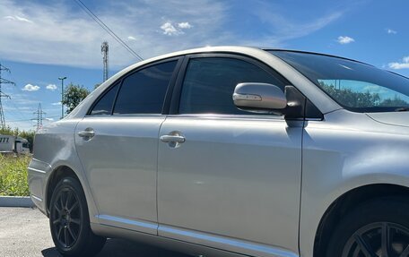Toyota Avensis III рестайлинг, 2006 год, 750 000 рублей, 5 фотография