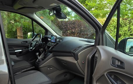 Ford Tourneo Connect II рестайлинг, 2020 год, 1 795 000 рублей, 19 фотография