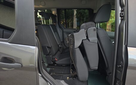 Ford Tourneo Connect II рестайлинг, 2020 год, 1 795 000 рублей, 22 фотография