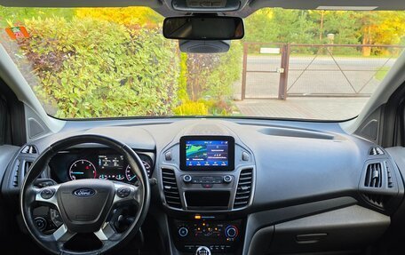 Ford Tourneo Connect II рестайлинг, 2020 год, 1 795 000 рублей, 27 фотография
