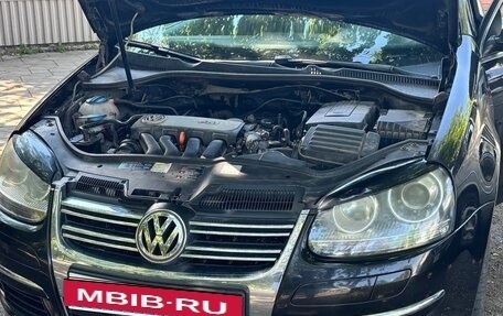 Volkswagen Jetta VI, 2006 год, 670 000 рублей, 5 фотография