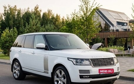 Land Rover Range Rover IV рестайлинг, 2016 год, 3 490 000 рублей, 3 фотография