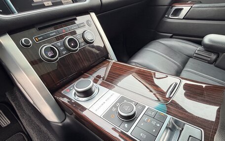 Land Rover Range Rover IV рестайлинг, 2016 год, 3 490 000 рублей, 13 фотография