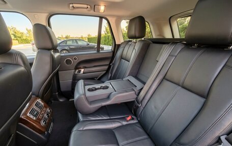 Land Rover Range Rover IV рестайлинг, 2016 год, 3 490 000 рублей, 17 фотография
