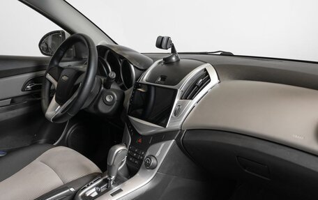 Chevrolet Cruze II, 2012 год, 670 000 рублей, 7 фотография