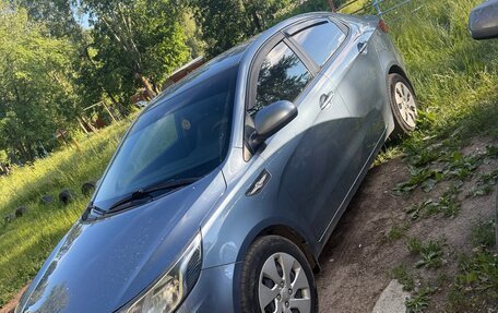 KIA Rio III рестайлинг, 2013 год, 724 000 рублей, 4 фотография