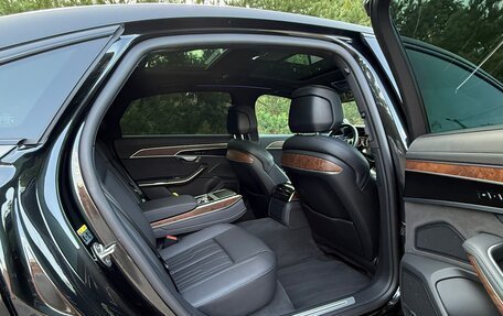 Audi A8, 2023 год, 9 000 000 рублей, 12 фотография