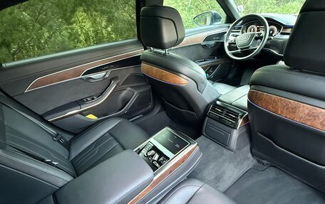 Audi A8, 2023 год, 9 000 000 рублей, 13 фотография