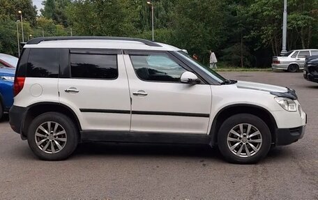 Skoda Yeti I рестайлинг, 2012 год, 750 000 рублей, 10 фотография