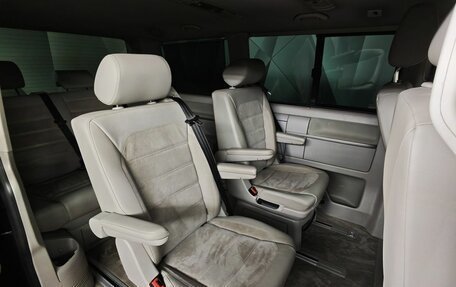 Volkswagen Multivan T6 рестайлинг, 2015 год, 2 989 000 рублей, 14 фотография