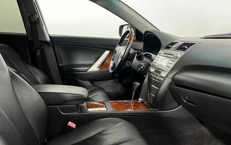 Toyota Camry, 2008 год, 800 000 рублей, 13 фотография