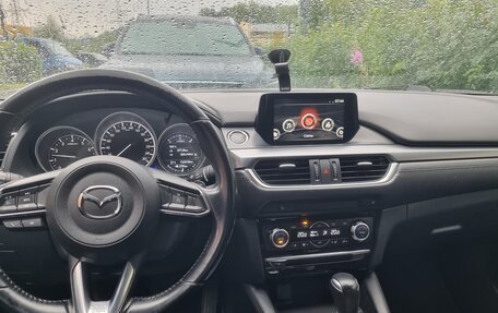 Mazda 6, 2017 год, 1 990 000 рублей, 6 фотография