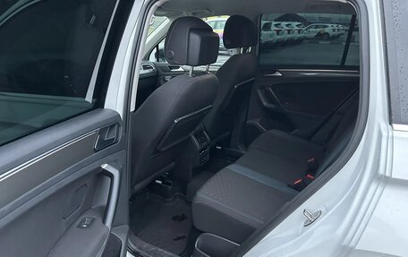 Volkswagen Tiguan II, 2019 год, 2 000 000 рублей, 9 фотография