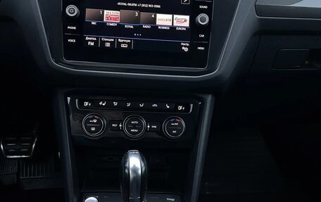 Volkswagen Tiguan II, 2019 год, 2 000 000 рублей, 11 фотография