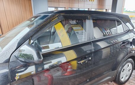 Hyundai Creta I рестайлинг, 2017 год, 990 000 рублей, 2 фотография