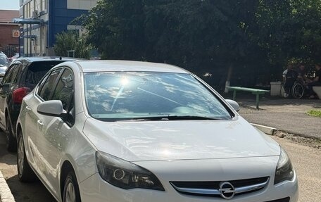 Opel Astra J, 2014 год, 1 500 000 рублей, 3 фотография