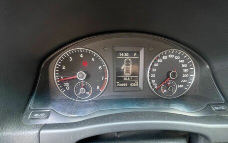 Volkswagen Golf Plus II, 2012 год, 750 000 рублей, 10 фотография
