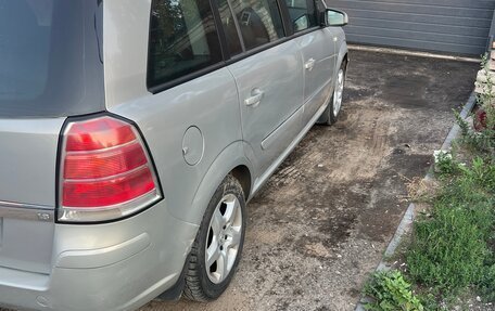 Opel Zafira B, 2007 год, 390 000 рублей, 4 фотография