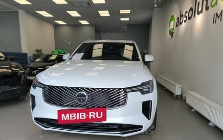 Volvo XC90 II рестайлинг, 2025 год, 9 450 000 рублей, 13 фотография