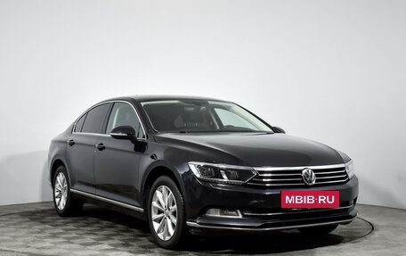 Volkswagen Passat B8 рестайлинг, 2018 год, 1 880 000 рублей, 3 фотография