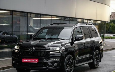 Toyota Land Cruiser 200, 2020 год, 8 999 999 рублей, 3 фотография