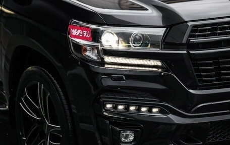 Toyota Land Cruiser 200, 2020 год, 8 999 999 рублей, 11 фотография