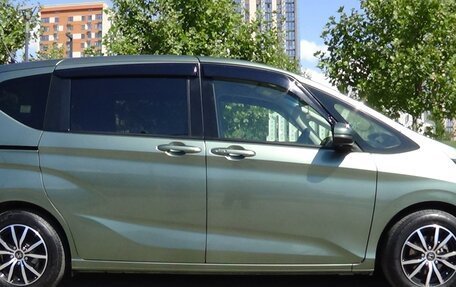 Honda Freed II, 2021 год, 1 750 000 рублей, 4 фотография