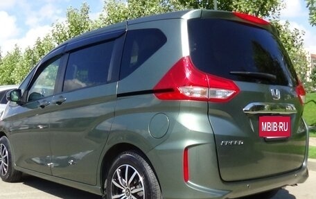 Honda Freed II, 2021 год, 1 750 000 рублей, 8 фотография
