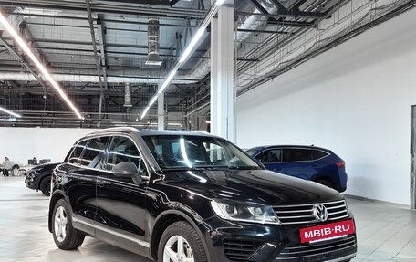 Volkswagen Touareg III, 2014 год, 1 649 000 рублей, 2 фотография
