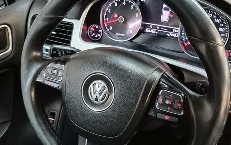 Volkswagen Touareg III, 2014 год, 1 649 000 рублей, 18 фотография