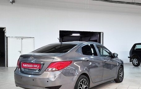 Hyundai Solaris II рестайлинг, 2016 год, 939 000 рублей, 3 фотография